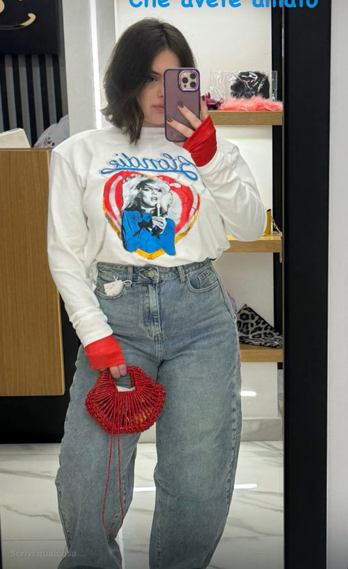 Shirt barrock and roll